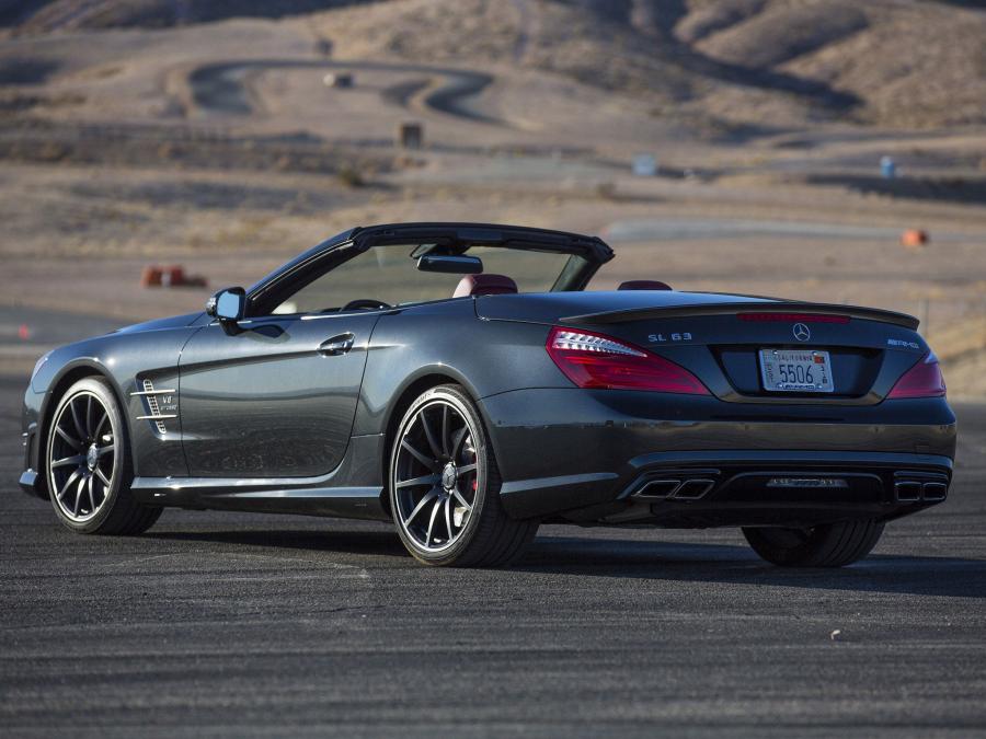  Mercedes-Benz SL63 AMG 2012 года  (US) (фото 4 из 11)